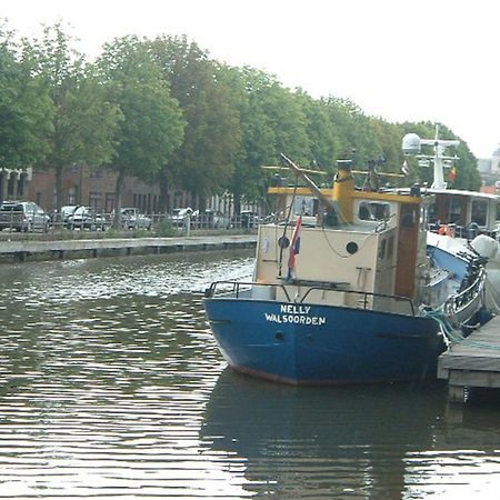بروج B&B Waterside المظهر الخارجي الصورة