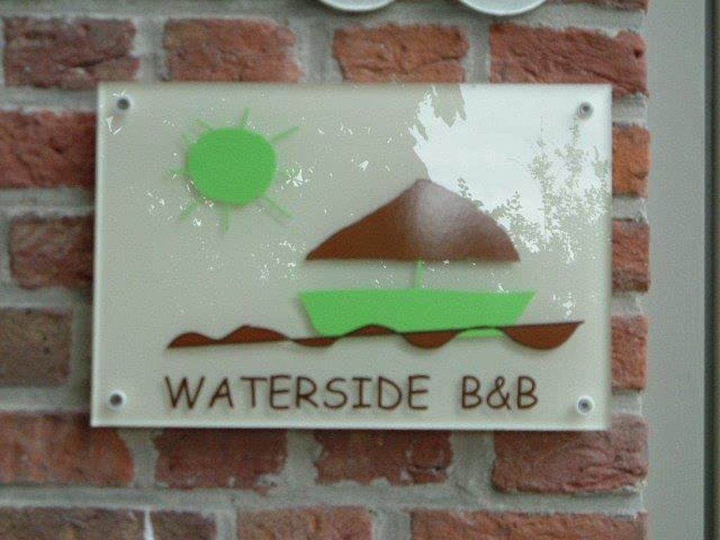 بروج B&B Waterside المظهر الخارجي الصورة
